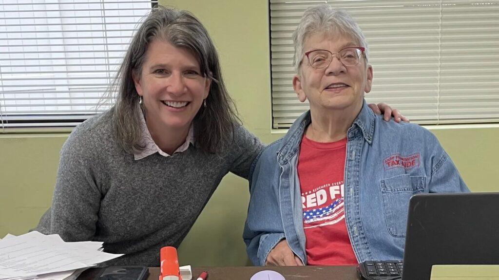 Sally Aiken (left), Director, UWGC Eastern Area, and Free Tax Prep volunteer Marylin Verdin.